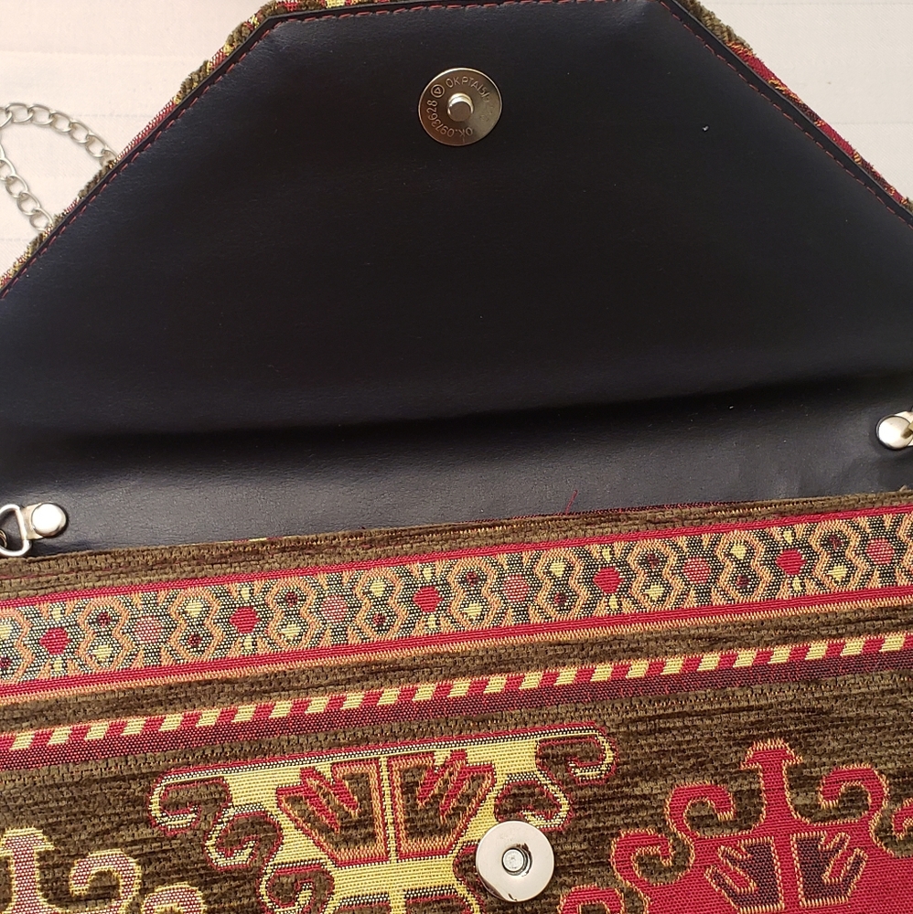 NWT**Boutique Tapestry Clutch Crossbody Purse - Picture 3 of 11